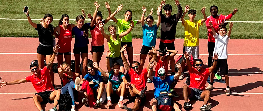 Grupo atletas Campus Alto Rendimiento C-A.R. Sierra Nevada
